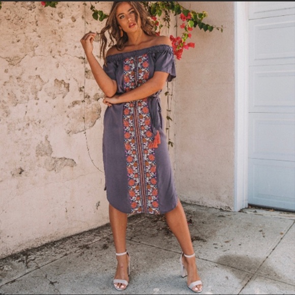 Vici Dresses & Skirts - NWOT | VICI | Women’s off the shoulder boho dress